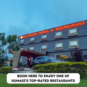Noble House Hotel